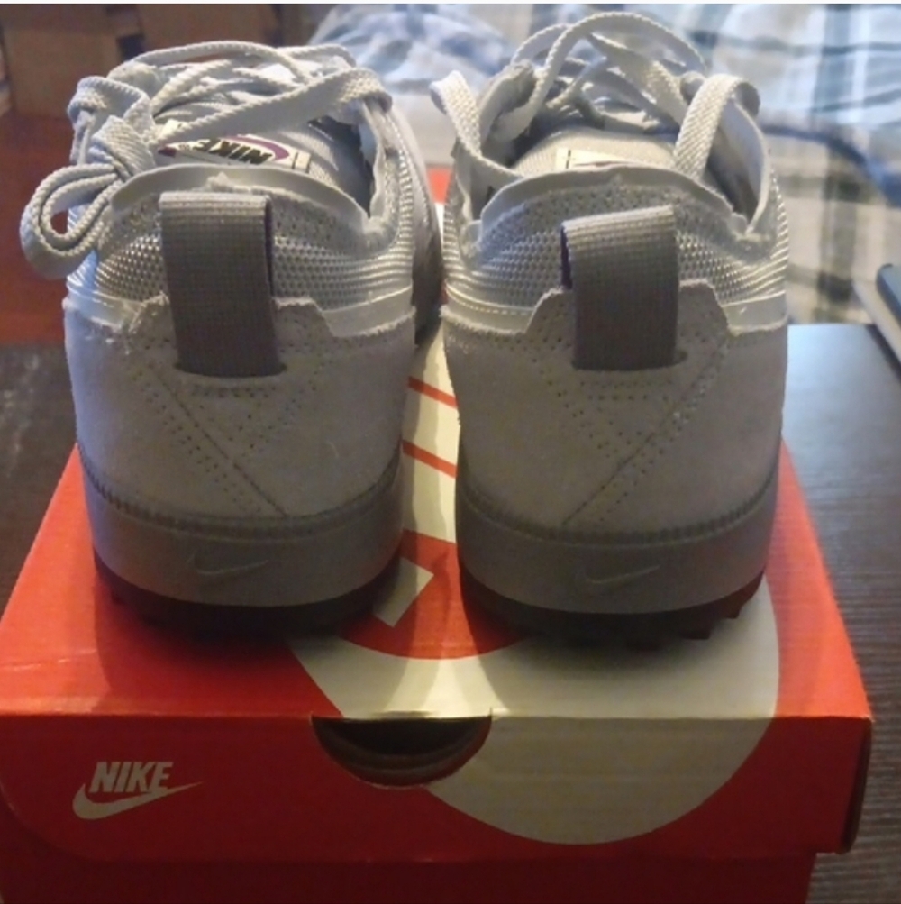 Nike City Cement Gray Sneakers Mens 8.5 Womens 10 NIB - Picture 5 of 6